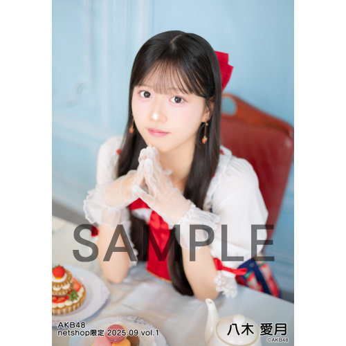 八木愛月 AKB48 18期生 昇格記念 LIVE 生写真 直筆 サイン 八木愛月 AKB48 18期生 昇格記念 LIVE 生写真 直筆 サイン AKB48