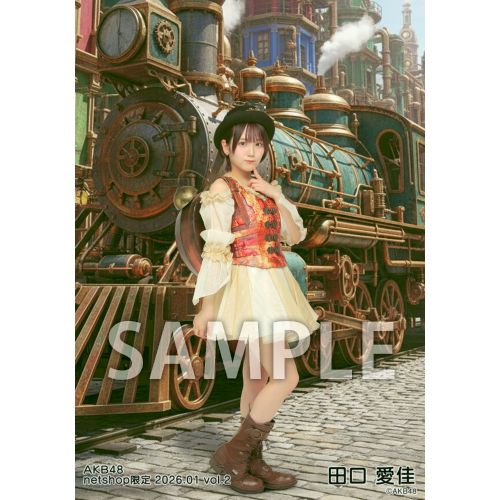 16期生コンサート〜AKBの未来、いま動く！〜 DVD 田口愛佳 直筆パッケージ AKB48 16期生コンサート撮って出し生写真2種台紙付き 鈴木くるみ 田口