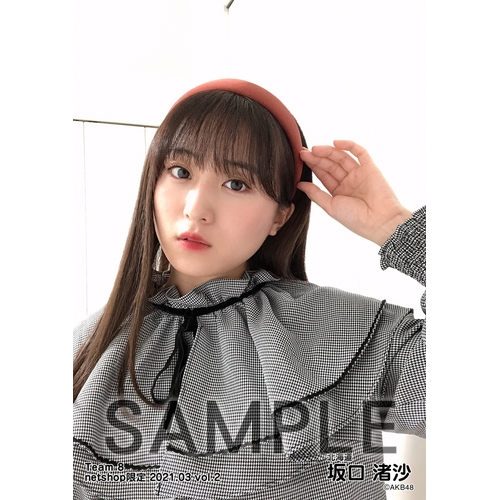 チーム8 坂口渚沙サイン入りステッカー